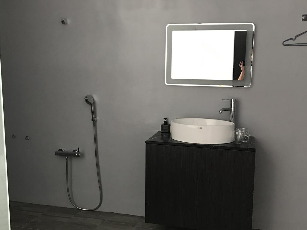 日光包棟輕旅宿 Azul Hostel เขิ่นติง ภายนอก รูปภาพ